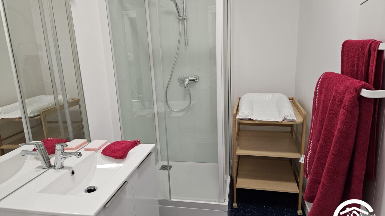 Photo of Bathroom in Aiguefonde