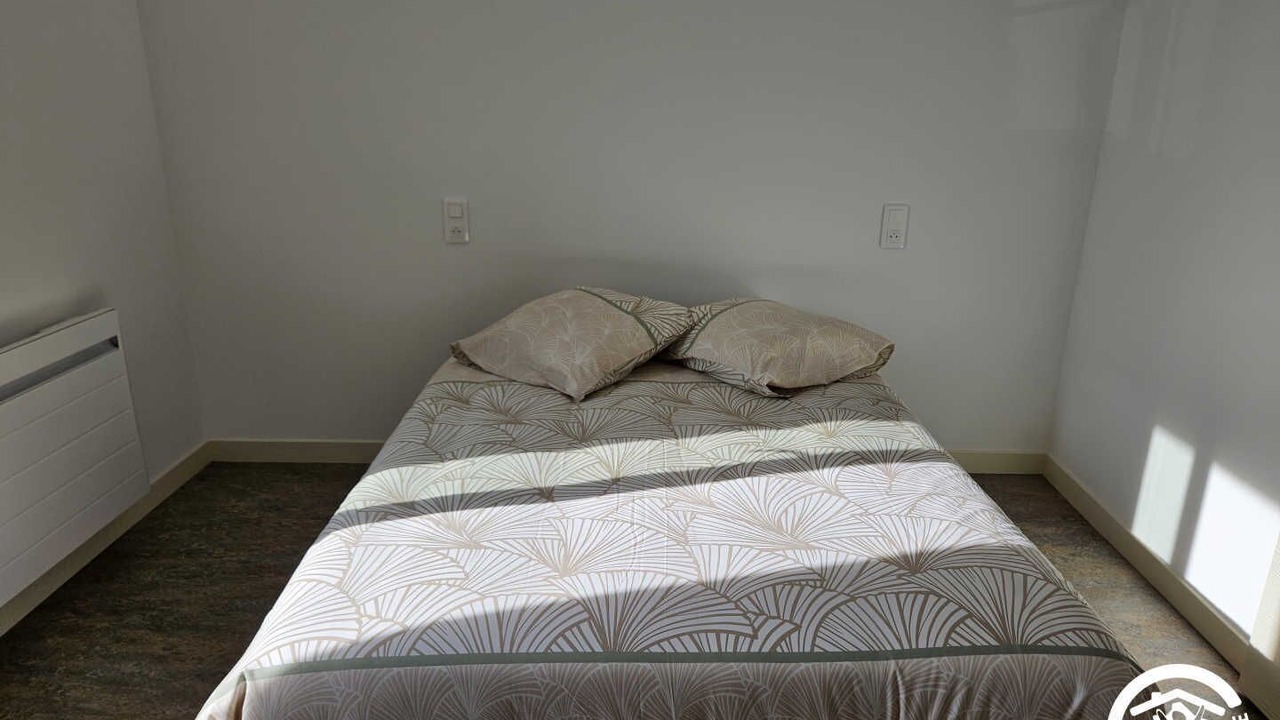 Photo of Bedroom in Aiguefonde