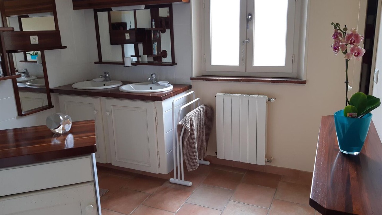 Photo of Bathroom in Palleville
