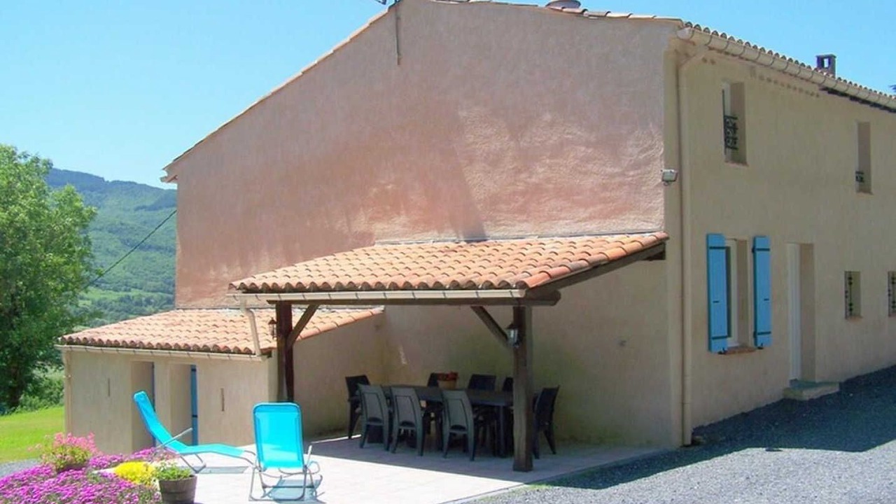 Photo of Outdoor in Bout-du-Pont-de-Larn