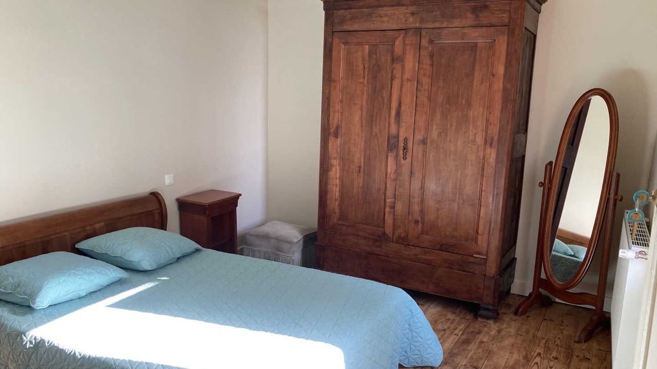 Photo of Bedroom in Saint-Pierre-de-Trivisy