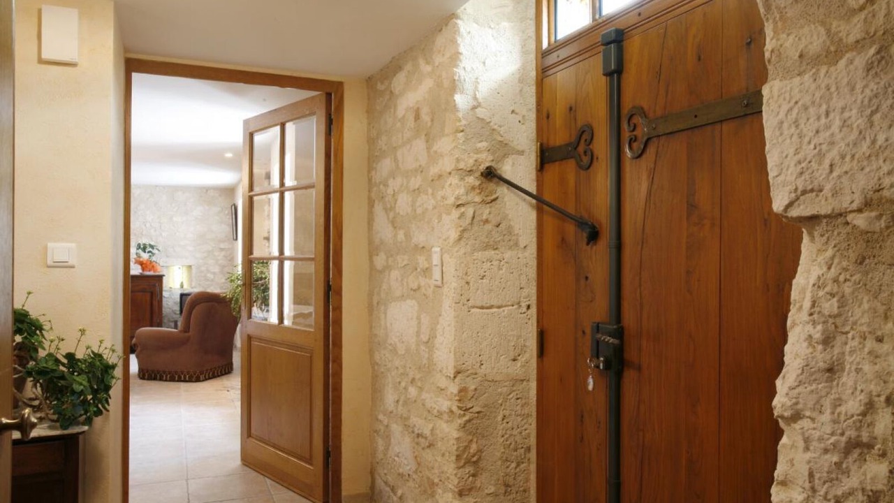 Photo of Others in Ronel