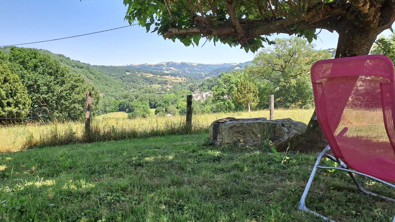 Photo of Outdoor in Martrin