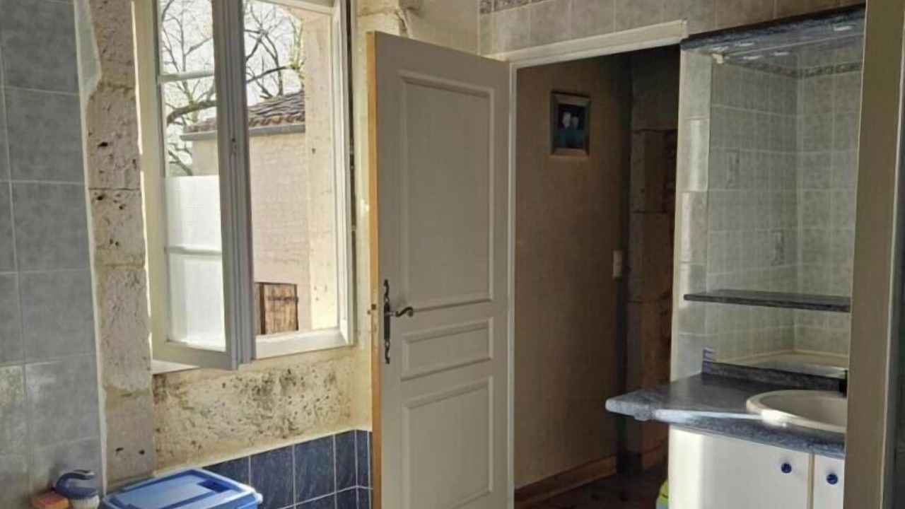 Photo of Bathroom in Virac