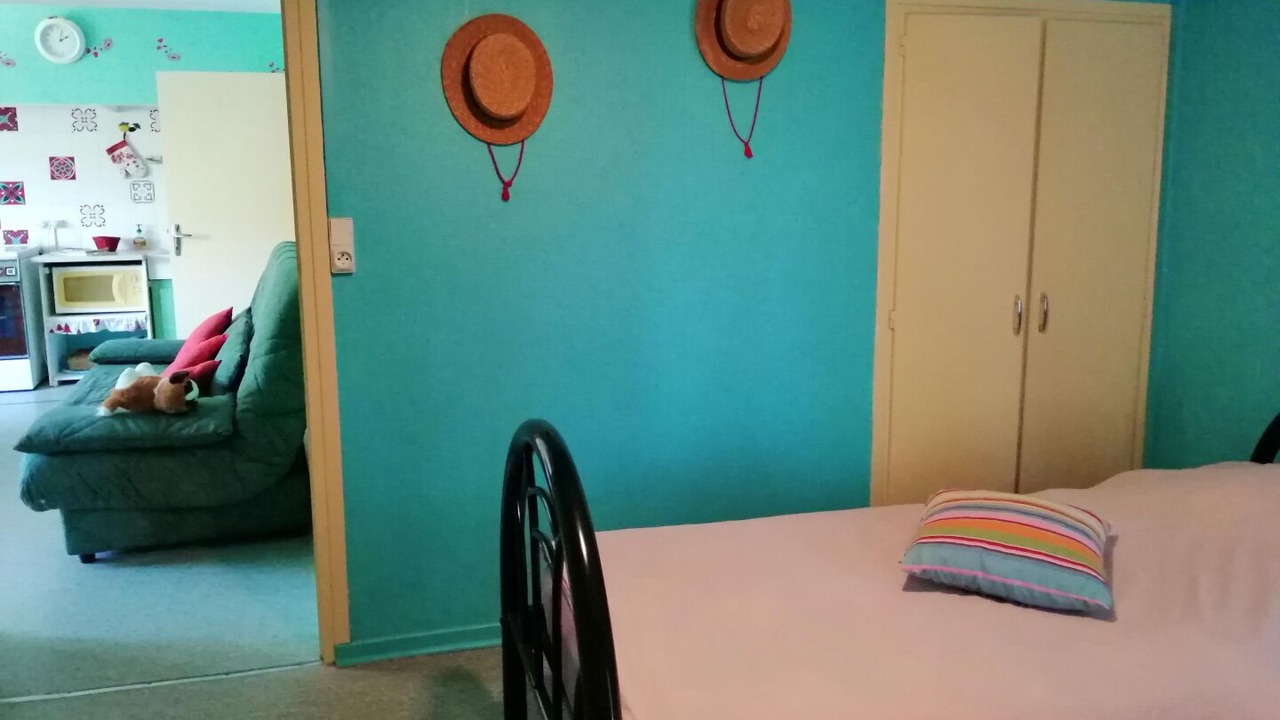 Photo of Bedroom in Montredon-Labessonnie