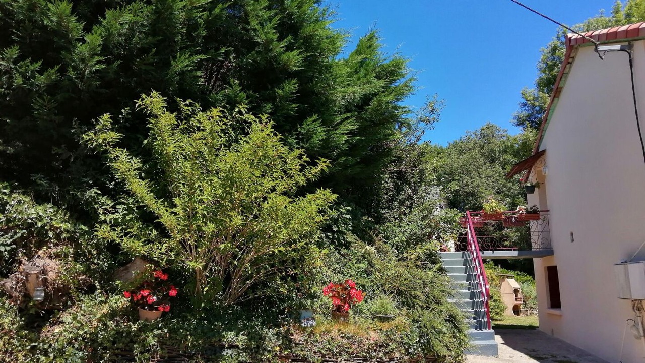 Photo of Outdoor in Montredon-Labessonnie
