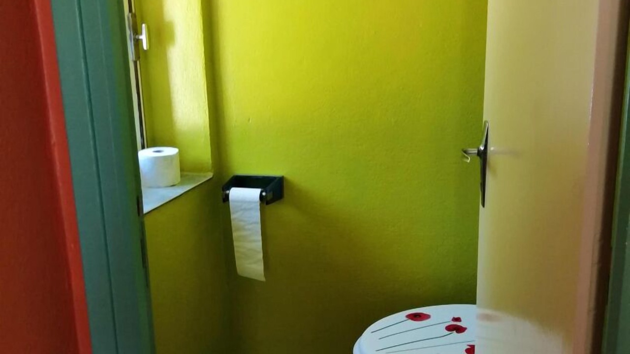 Photo of Bathroom in Montredon-Labessonnie