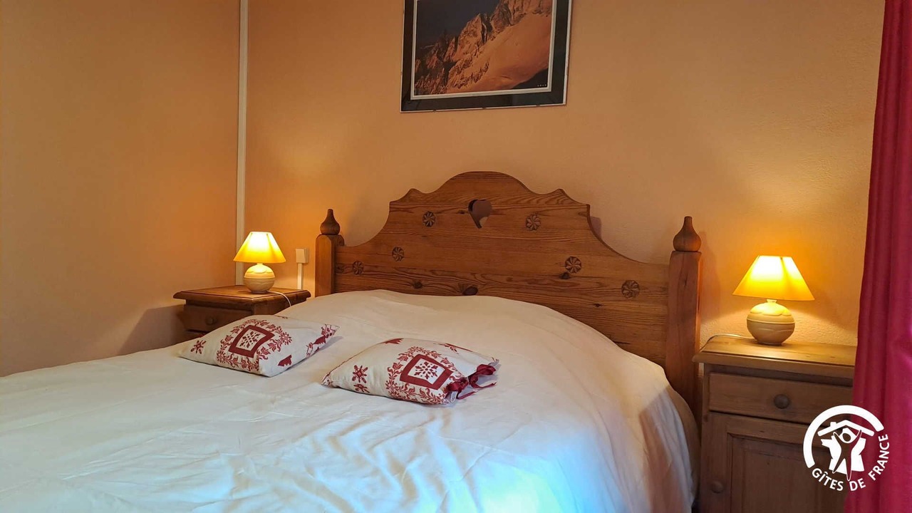 Photo of Bedroom in Montredon-Labessonnie