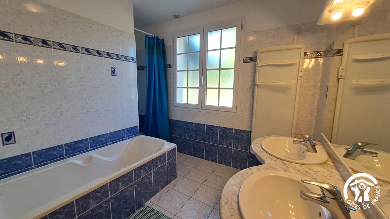 Photo of Bathroom in Montdurausse