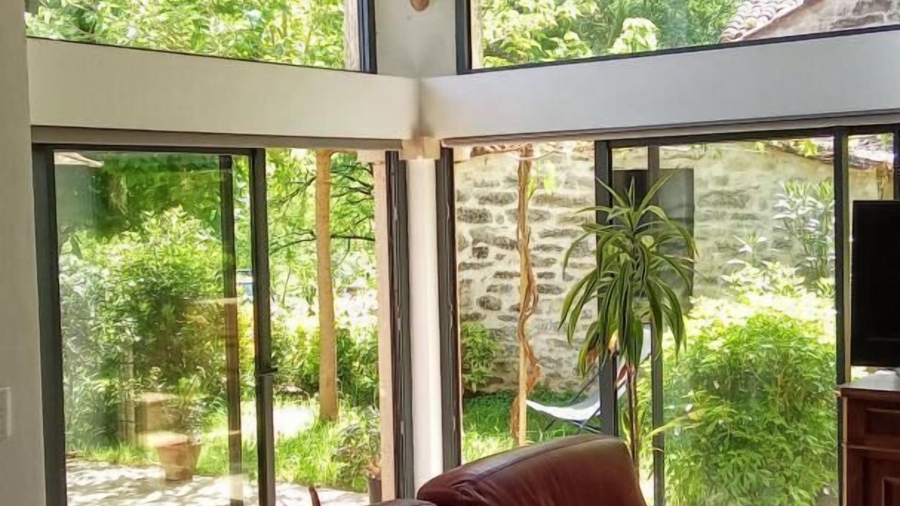 Photo of Livingroom in Montrosier