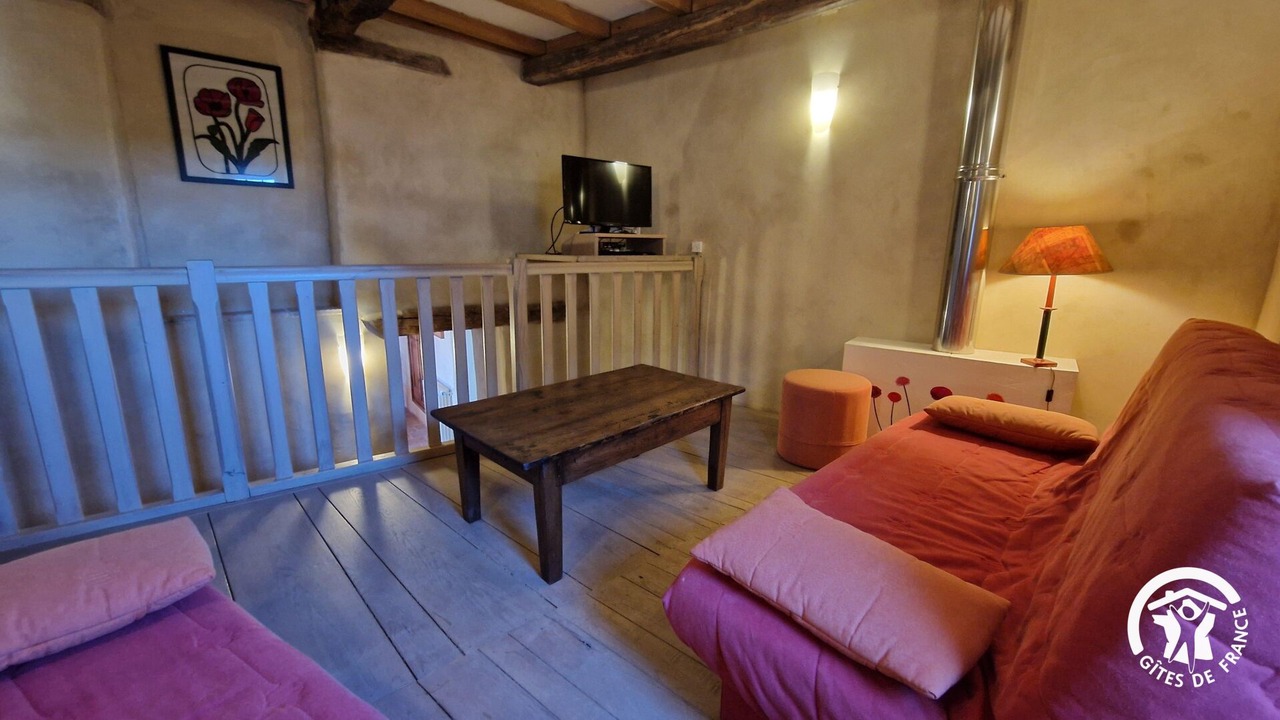 Photo of Livingroom in Livers-Cazelles