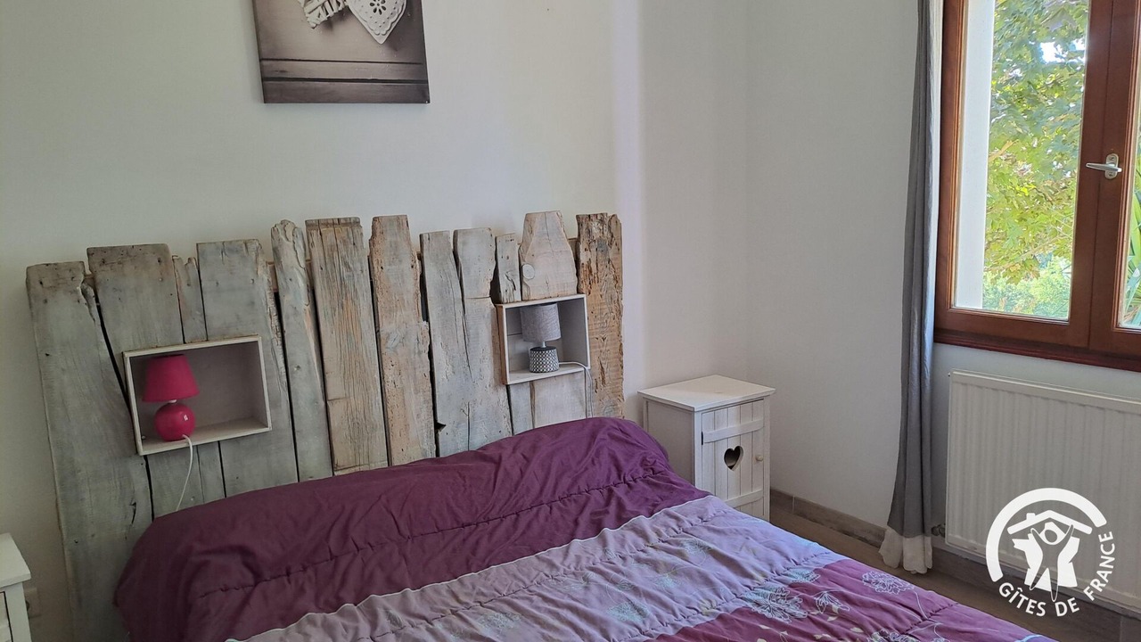 Photo of Bedroom in Montredon-Labessonnie