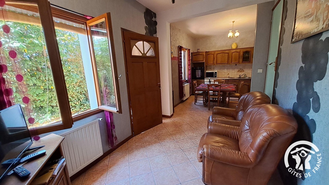 Photo of Livingroom in Montredon-Labessonnie