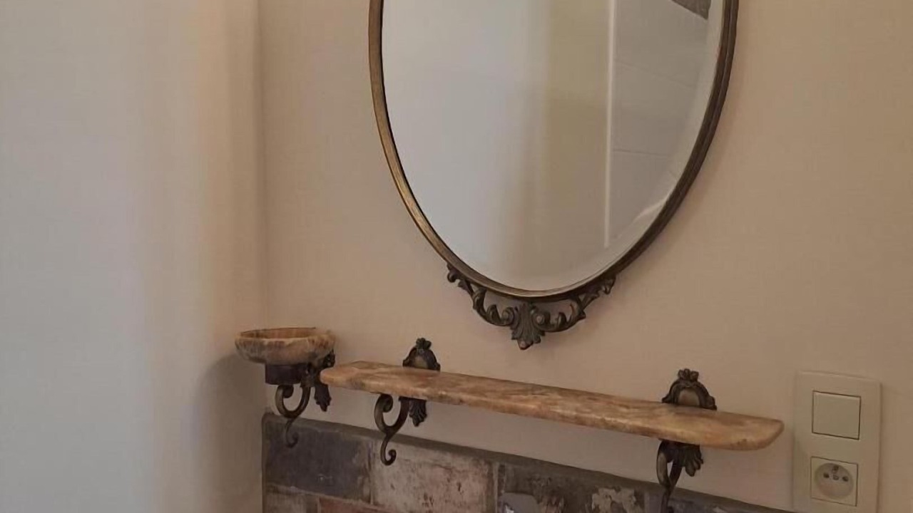 Photo of Bathroom in Lautrec