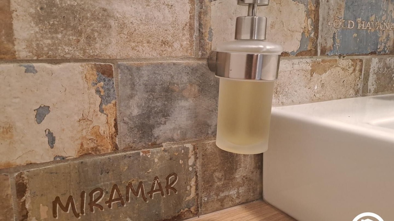 Photo of Bathroom in Lautrec