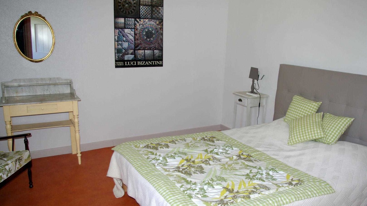 Photo of Bedroom in Puylaurens