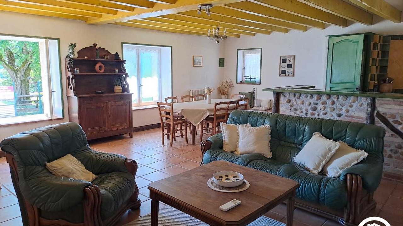 Photo of Livingroom in Servies