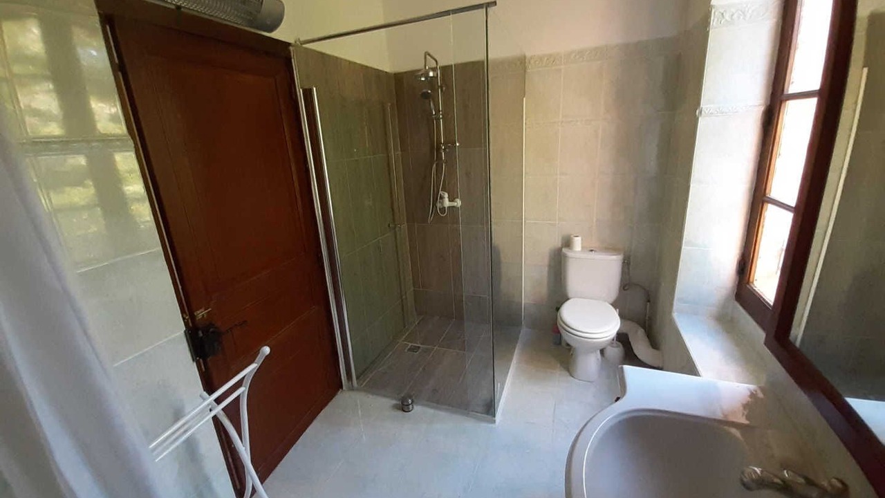 Photo of Bathroom in Penne