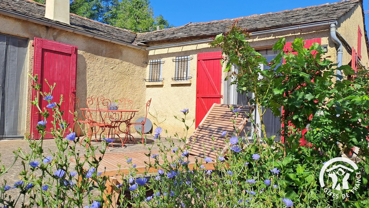 Photo of Outdoor in Saint-Pierre-de-Trivisy