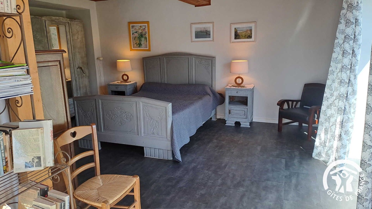 Photo of Bedroom in Saint-Pierre-de-Trivisy