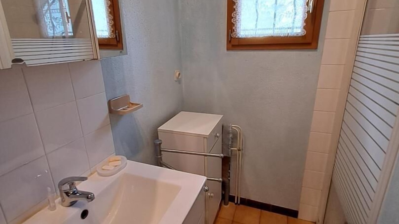 Photo of Bathroom in Saint-Sernin-les-Lavaur