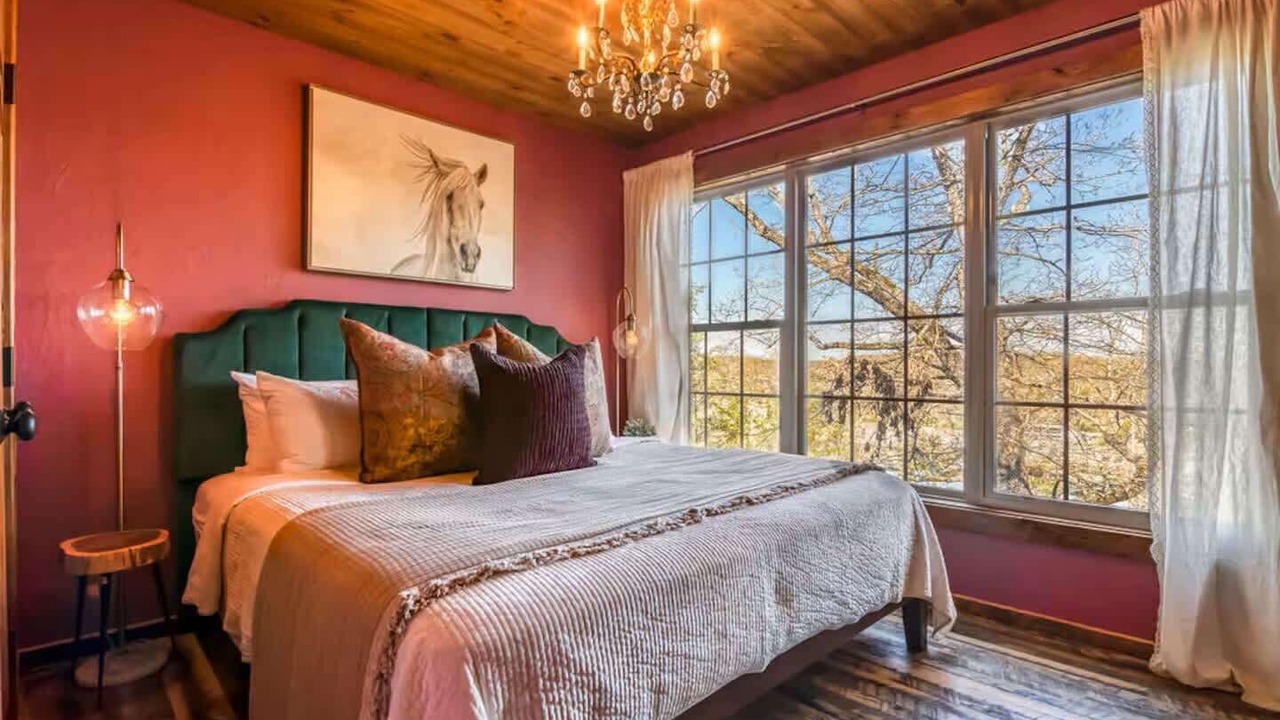Photo of Bedroom in Branson