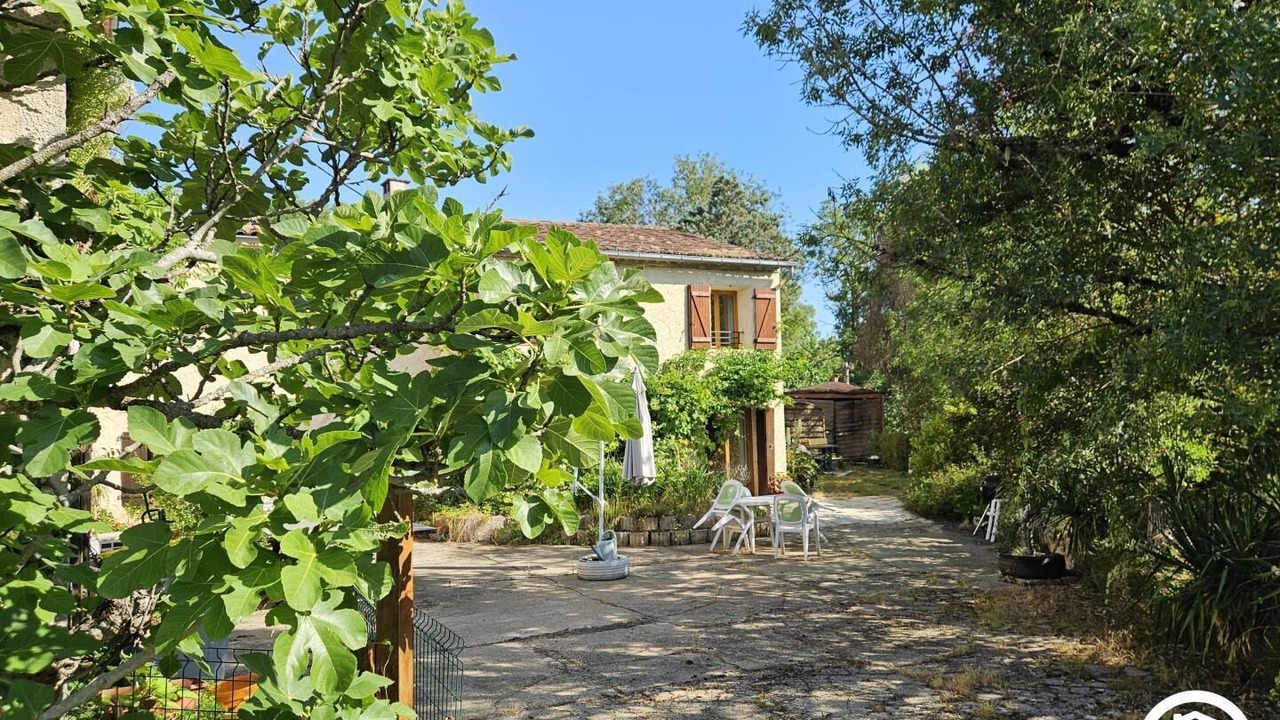 Photo of Patio Balcony in Taix