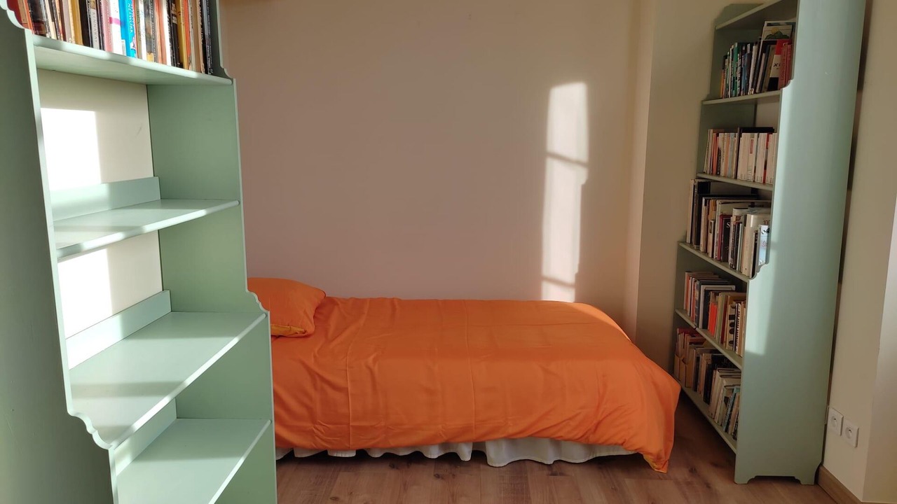 Photo of Bedroom in Castelnau-de-Montmiral