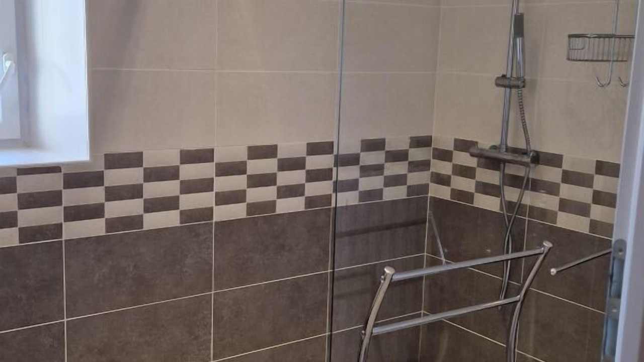 Photo of Bathroom in Assac