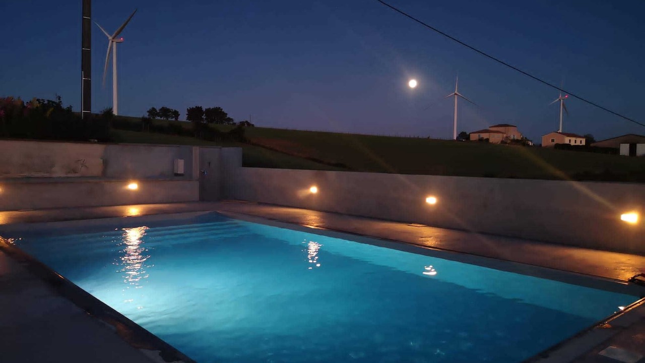 Photo of Outdoor in Assac