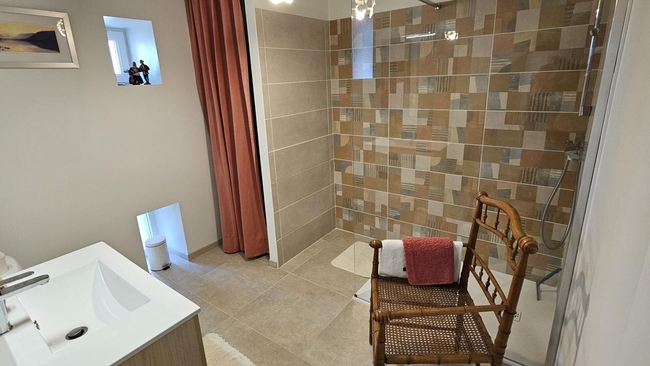 Photo of Bathroom in Castres