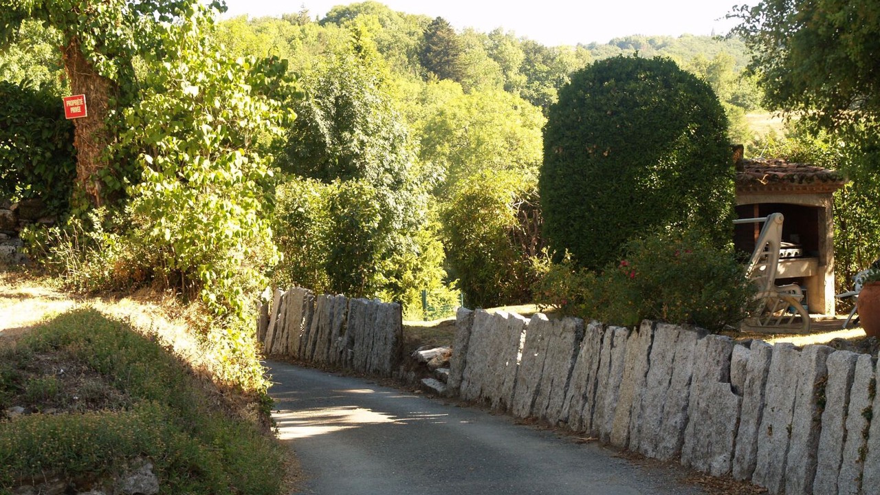 Photo of Outdoor in Saint-Salvy-de-la-Balme