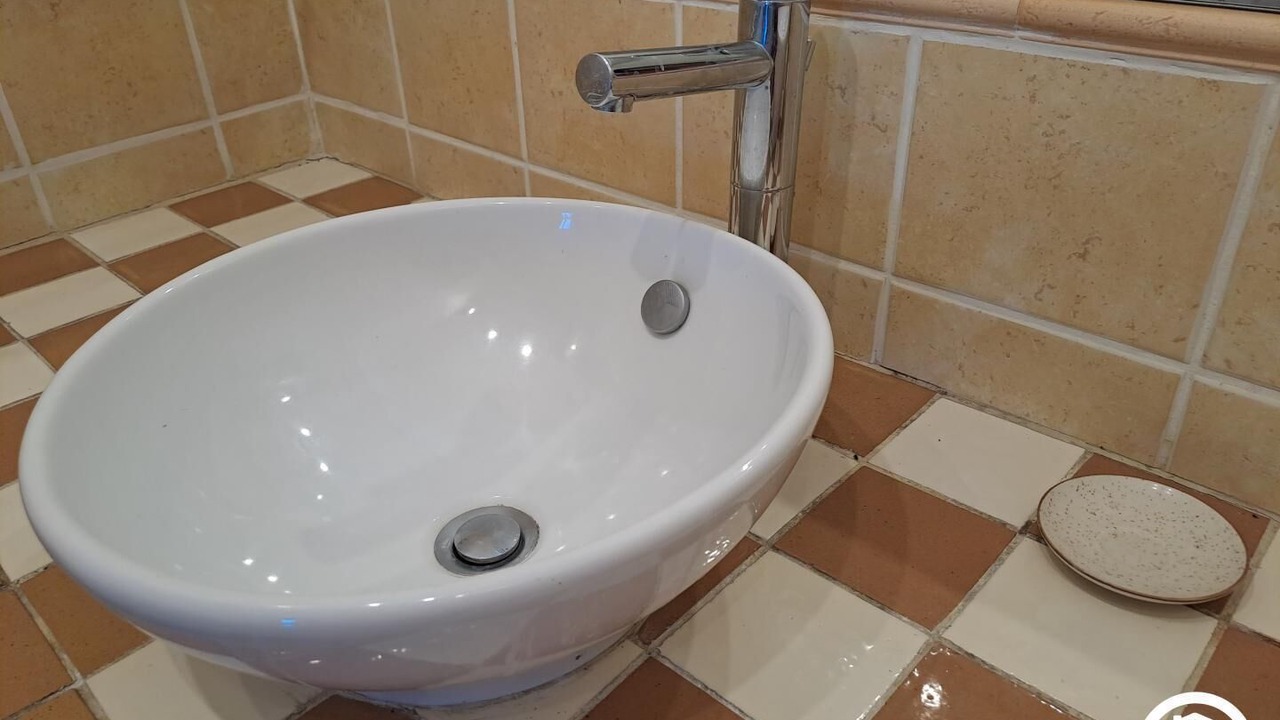 Photo of Bathroom in Puylaurens