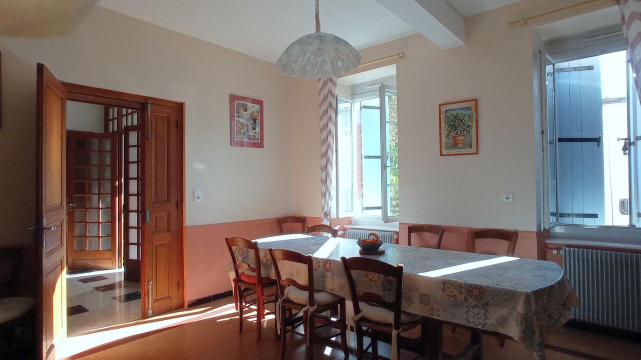 Photo of Others in Montgey