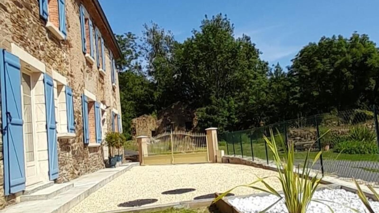 Photo of Outdoor in Saint-Gregoire