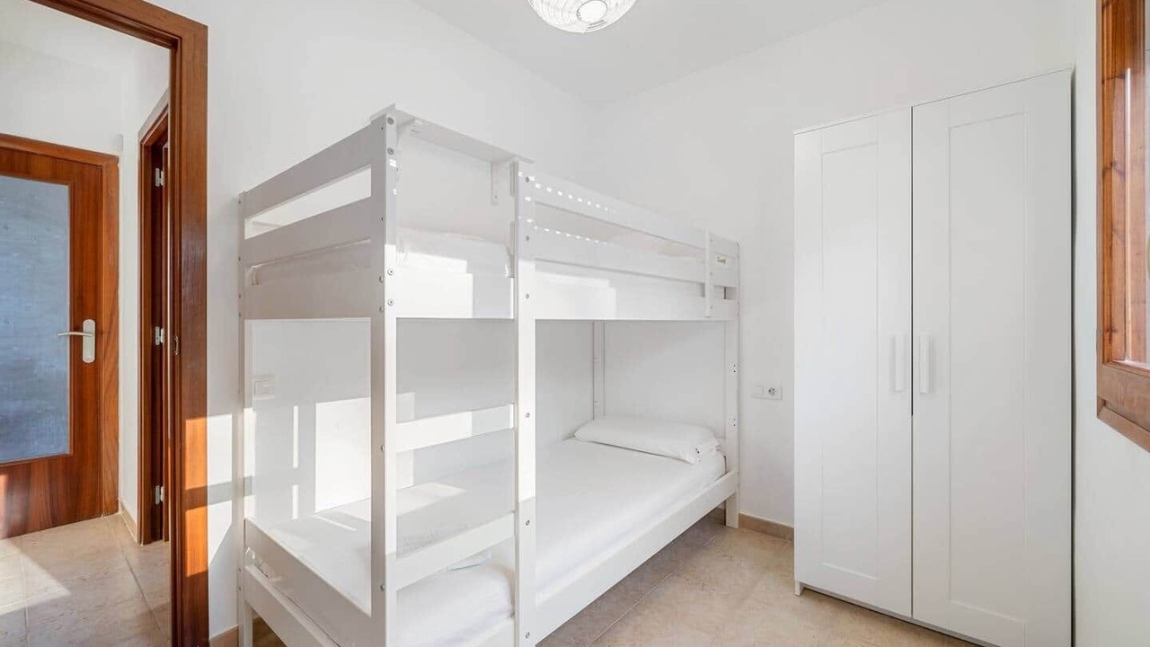 Photo of Bedroom in La Pobla de Montornes