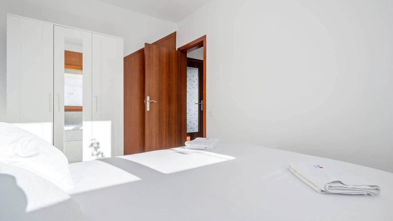Photo of Bedroom in La Pobla de Montornes