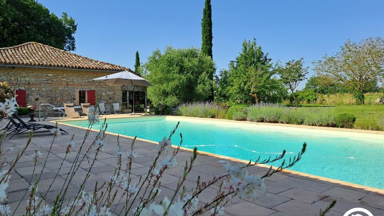 Photo of Outdoor in Giroussens