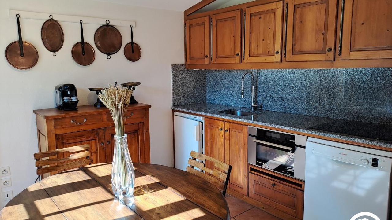 Photo of Kitchen in Giroussens