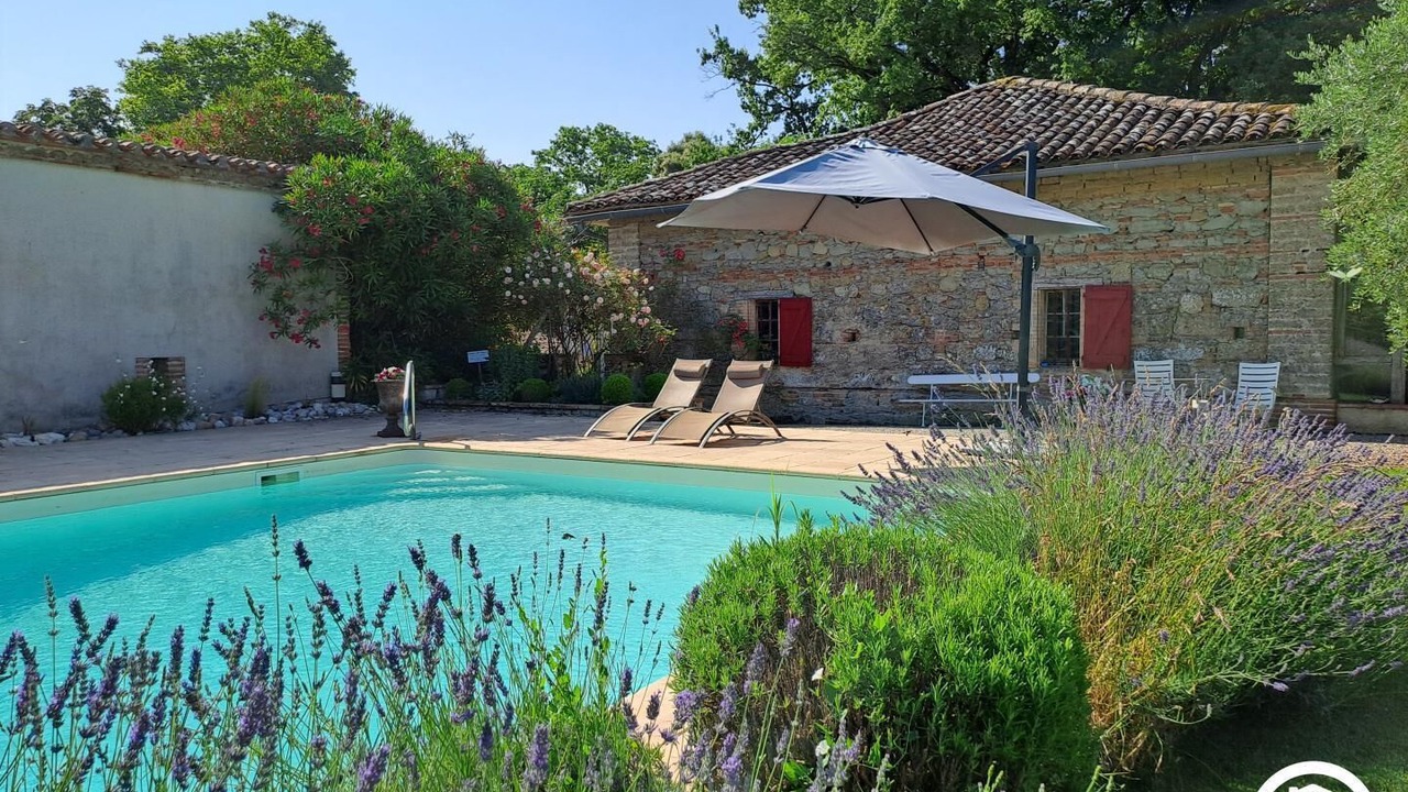 Photo of Outdoor in Giroussens