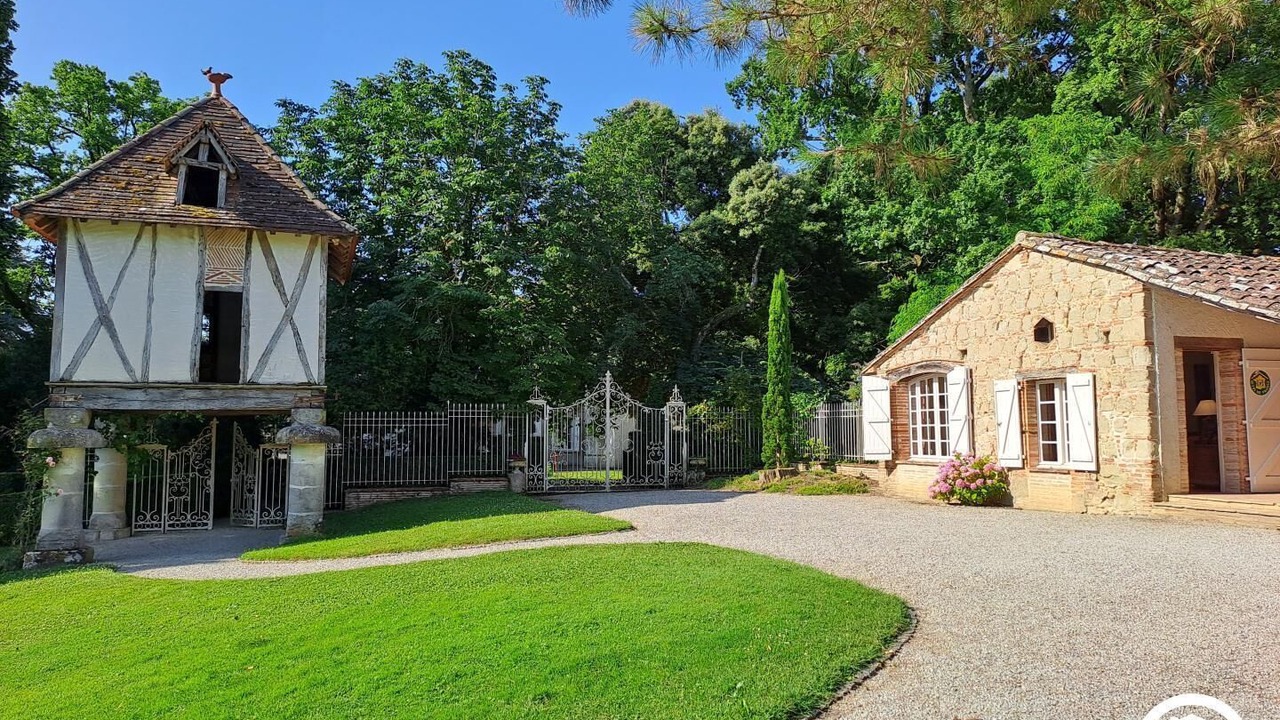 Photo of Outdoor in Giroussens