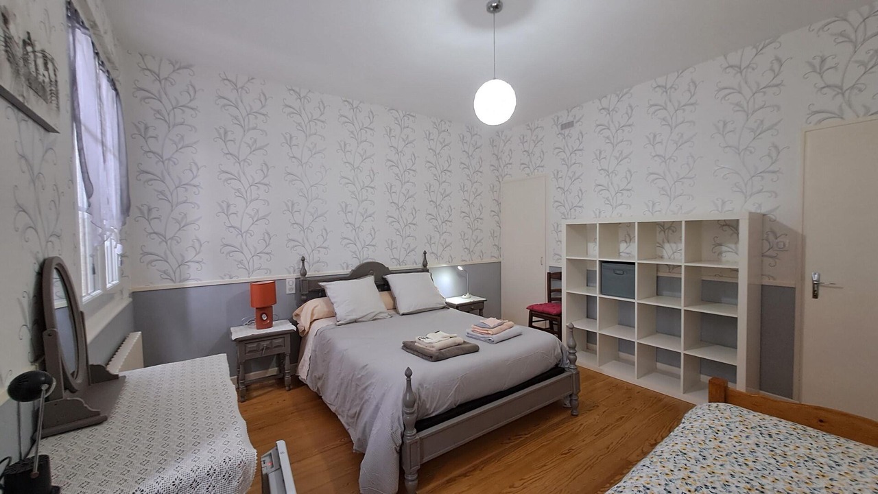 Photo of Bedroom in Albi