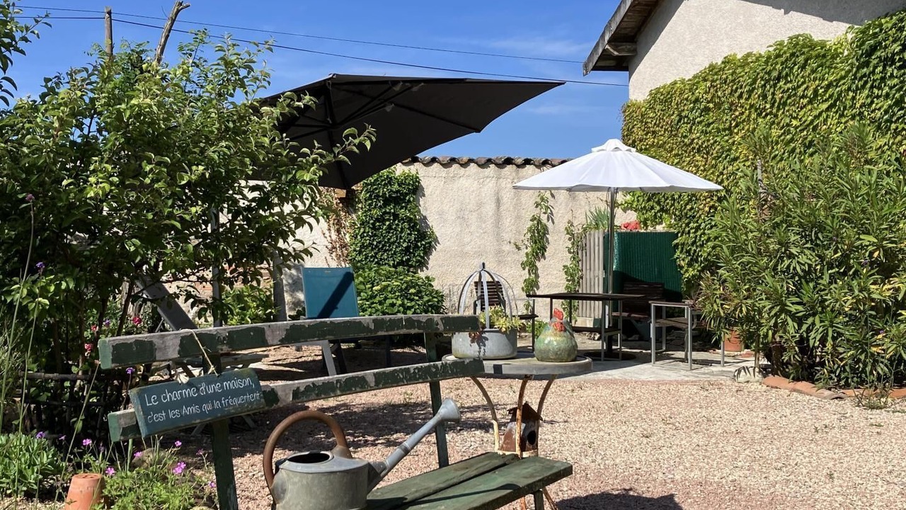 Photo of Outdoor in Montans