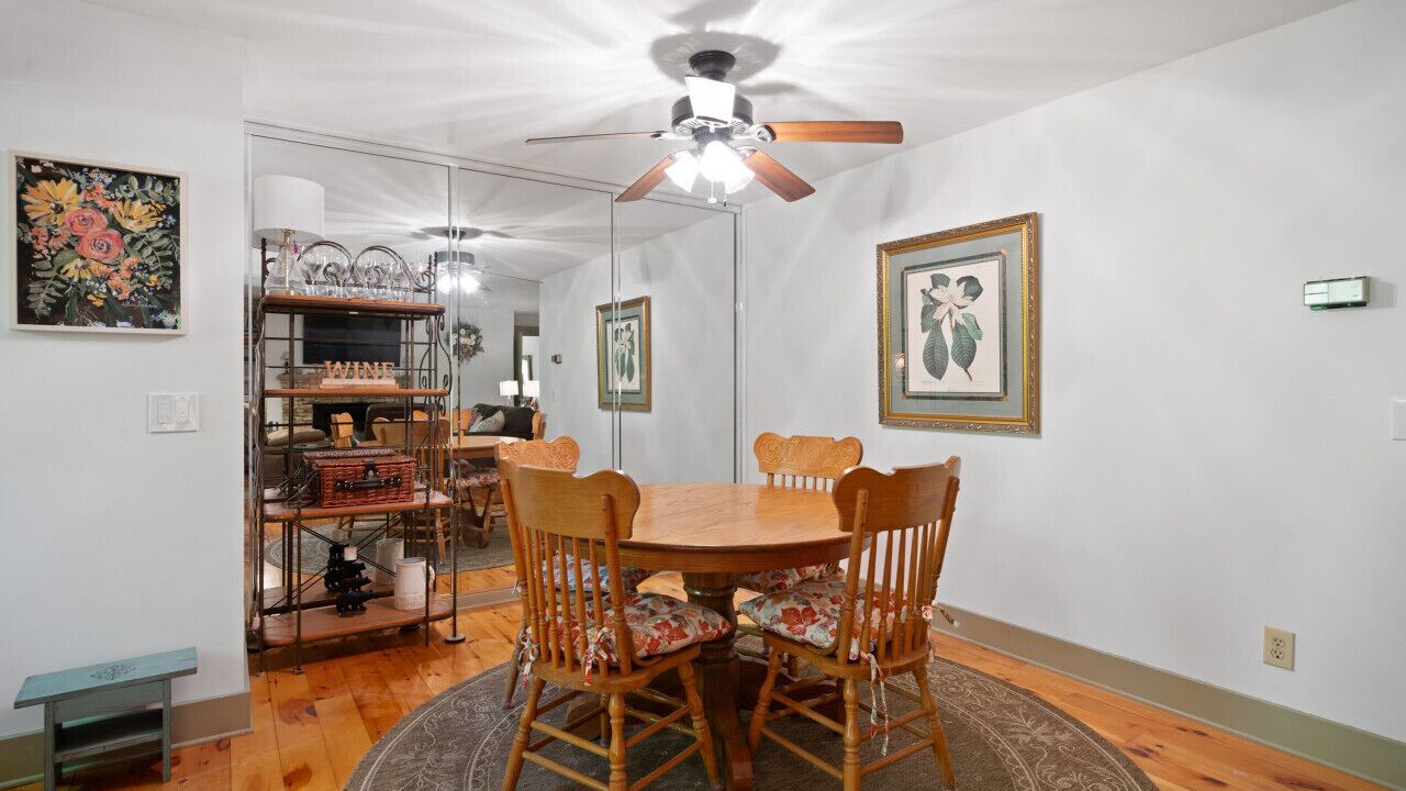 Photo of Others in Big Canoe