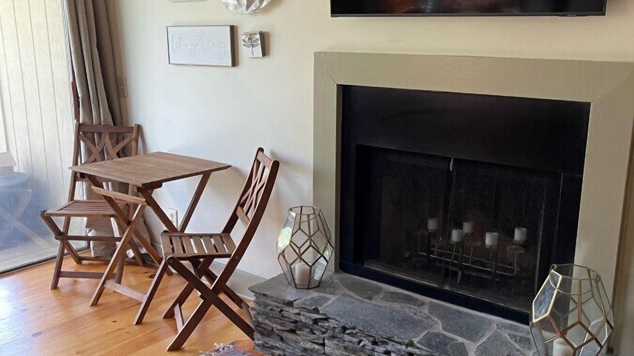 Photo of Others in Big Canoe