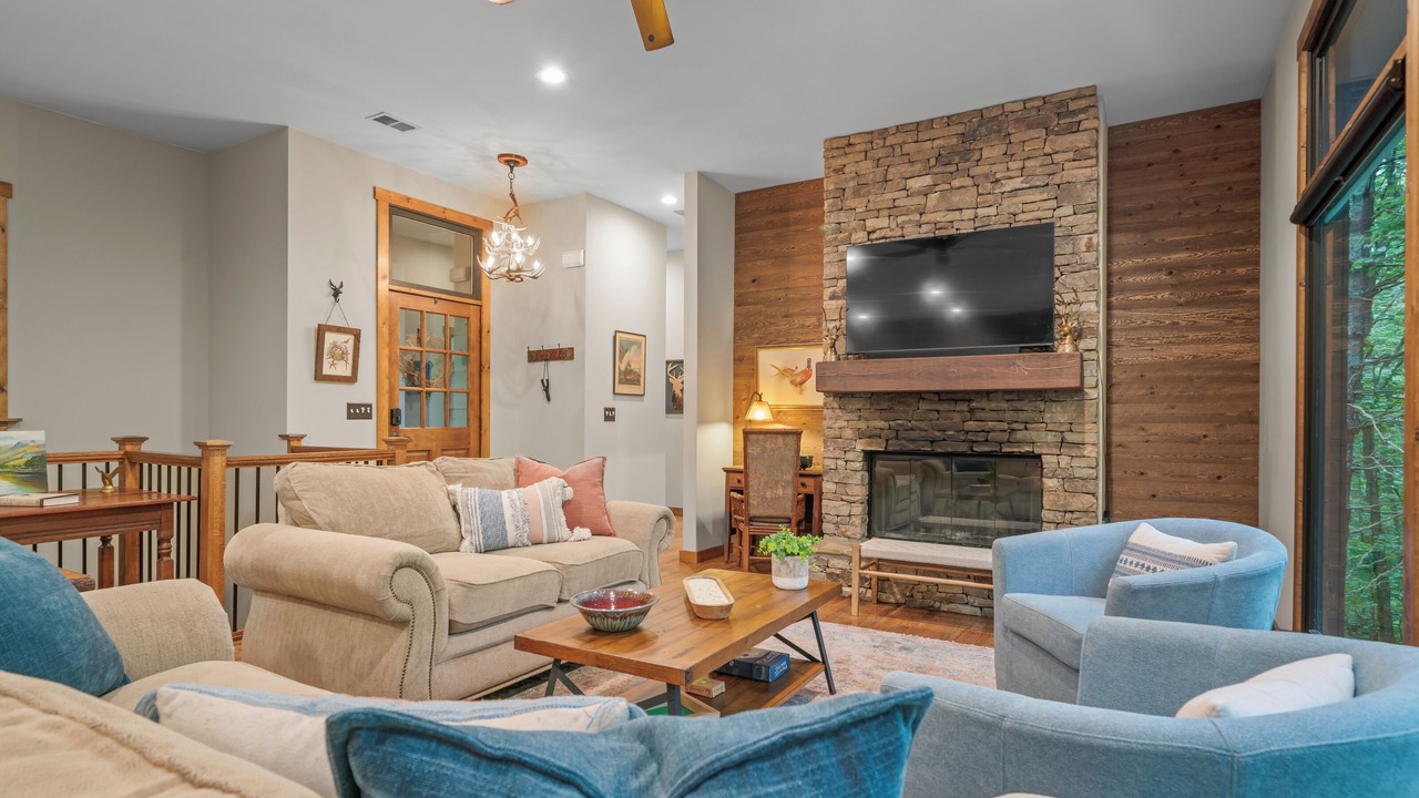 Photo of Others in Big Canoe