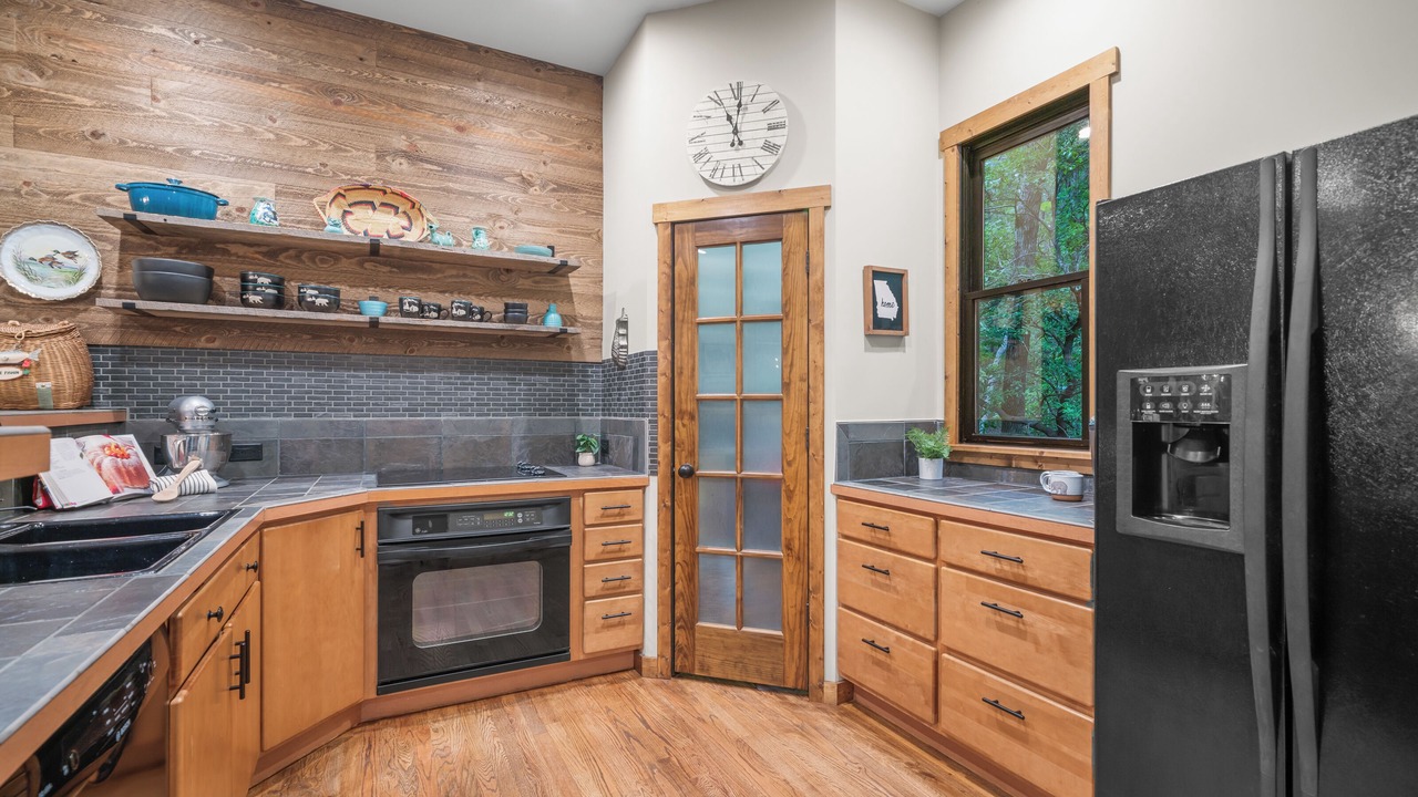 Photo of Others in Big Canoe