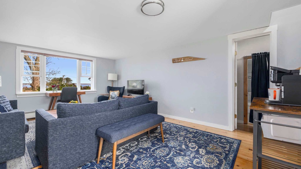 Photo of Livingroom in Block Island