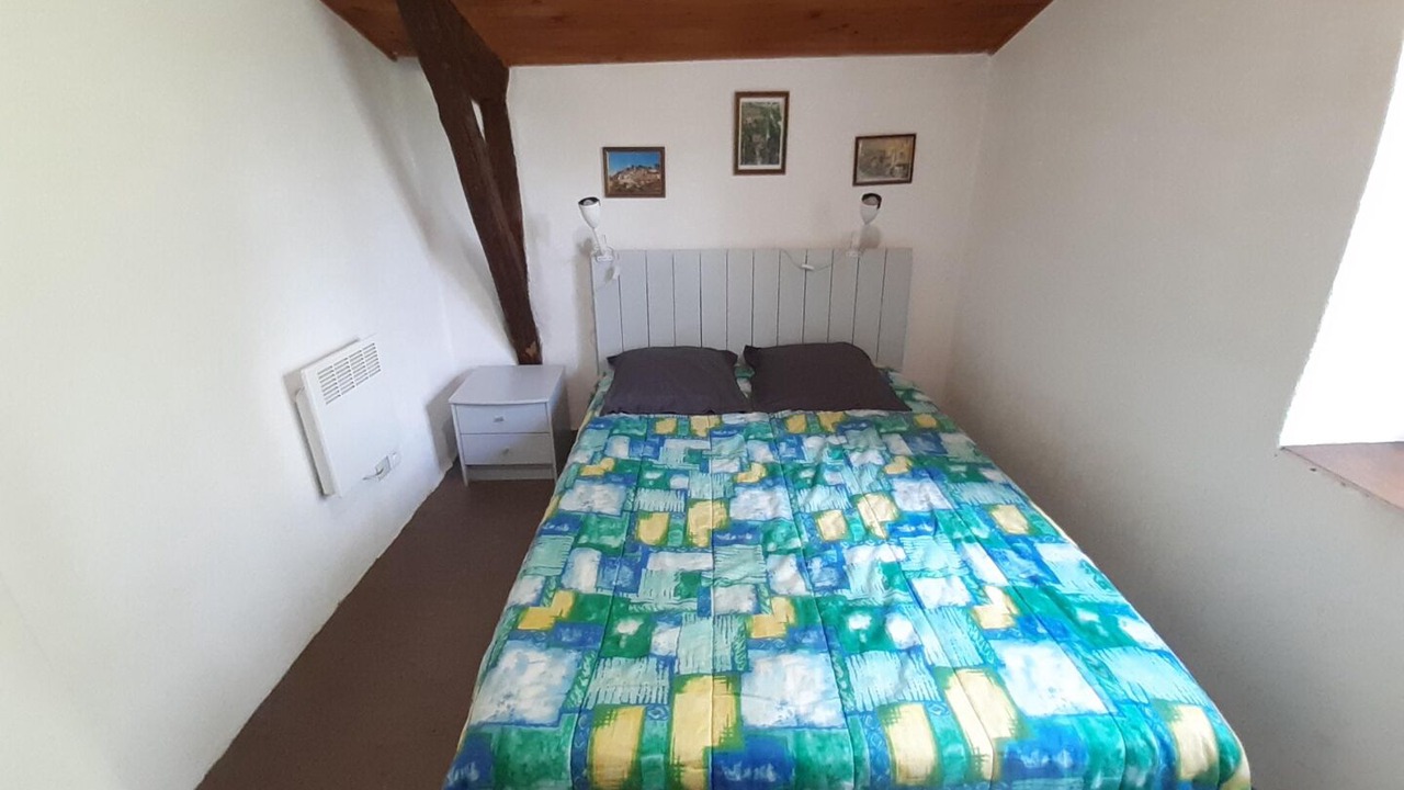 Photo of Bedroom in Vaour