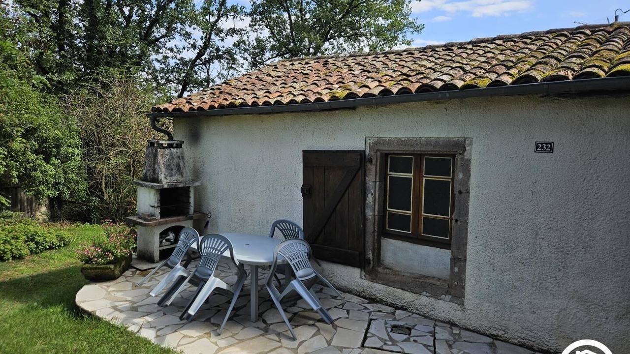 Photo of Outdoor in Vaour